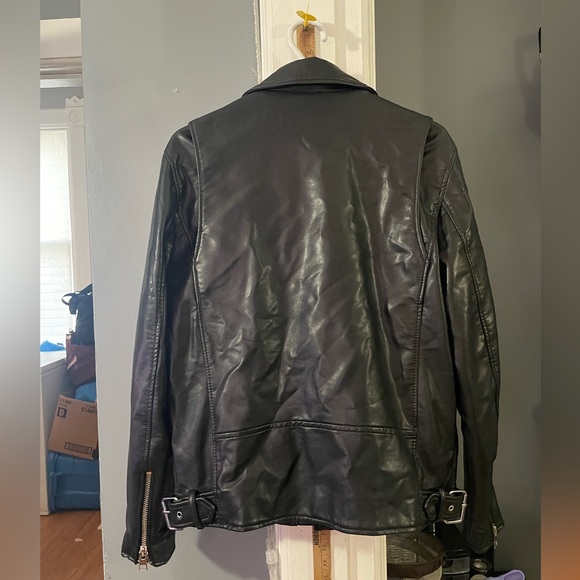 Unisex leather jacket by Zara - Picture 2 of 4